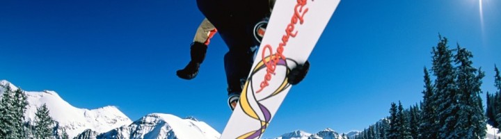 snowboarding-jump