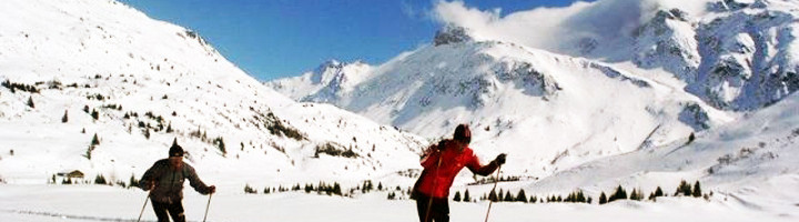 1-paltinis-sibiu-romania-ski-de-tura-daneasa-snowboard-statiune-munte-iarna-zapada-partie-schi