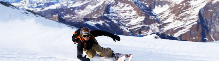 1-istoria-snowboardingului-snowboardului-in-romania-Mortila-Zaharescu-Toma-rider-ski-si-snowboard-romania