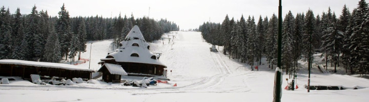 3-partie-cavnic-icoana-roata-maramures-romania-partie-partii-schi-snowboard-ski-zapada-munte-iarna-statiune