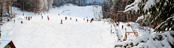 9-partie-cavnic-icoana-roata-maramures-romania-partie-partii-schi-snowboard-ski-zapada-munte-iarna-statiune